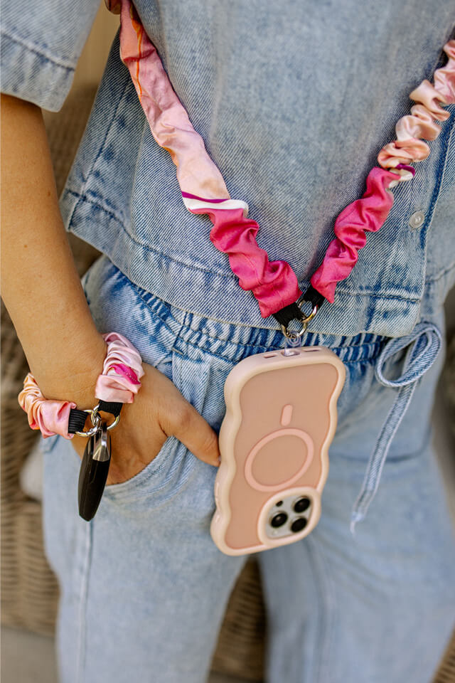 Phone Strap Vibes-Rose